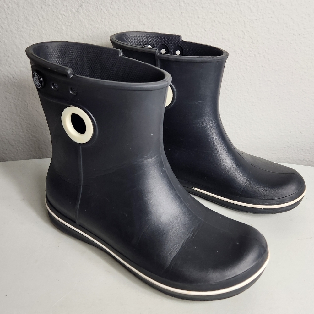 Crocs Womens Navy Jaunt Waterproof Shorty Boots/15769-Size 6
